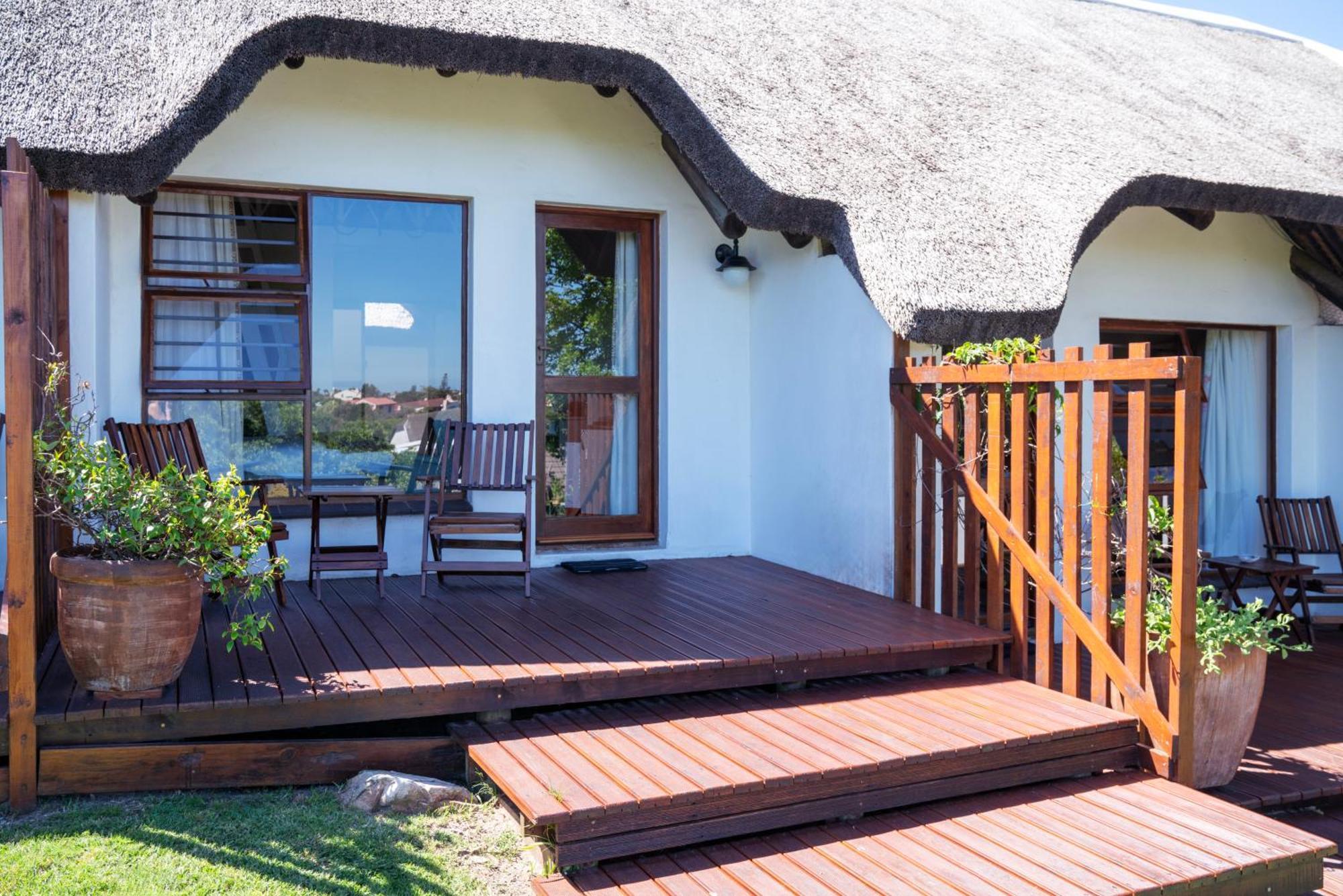Cycads On Sea Guest House St Francis Bay Exterior photo