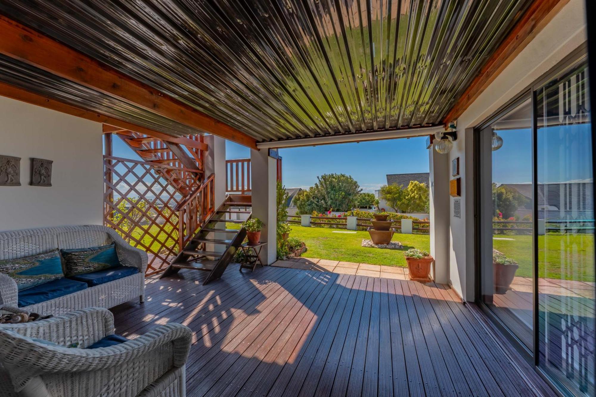 Cycads On Sea Guest House St Francis Bay Exterior photo