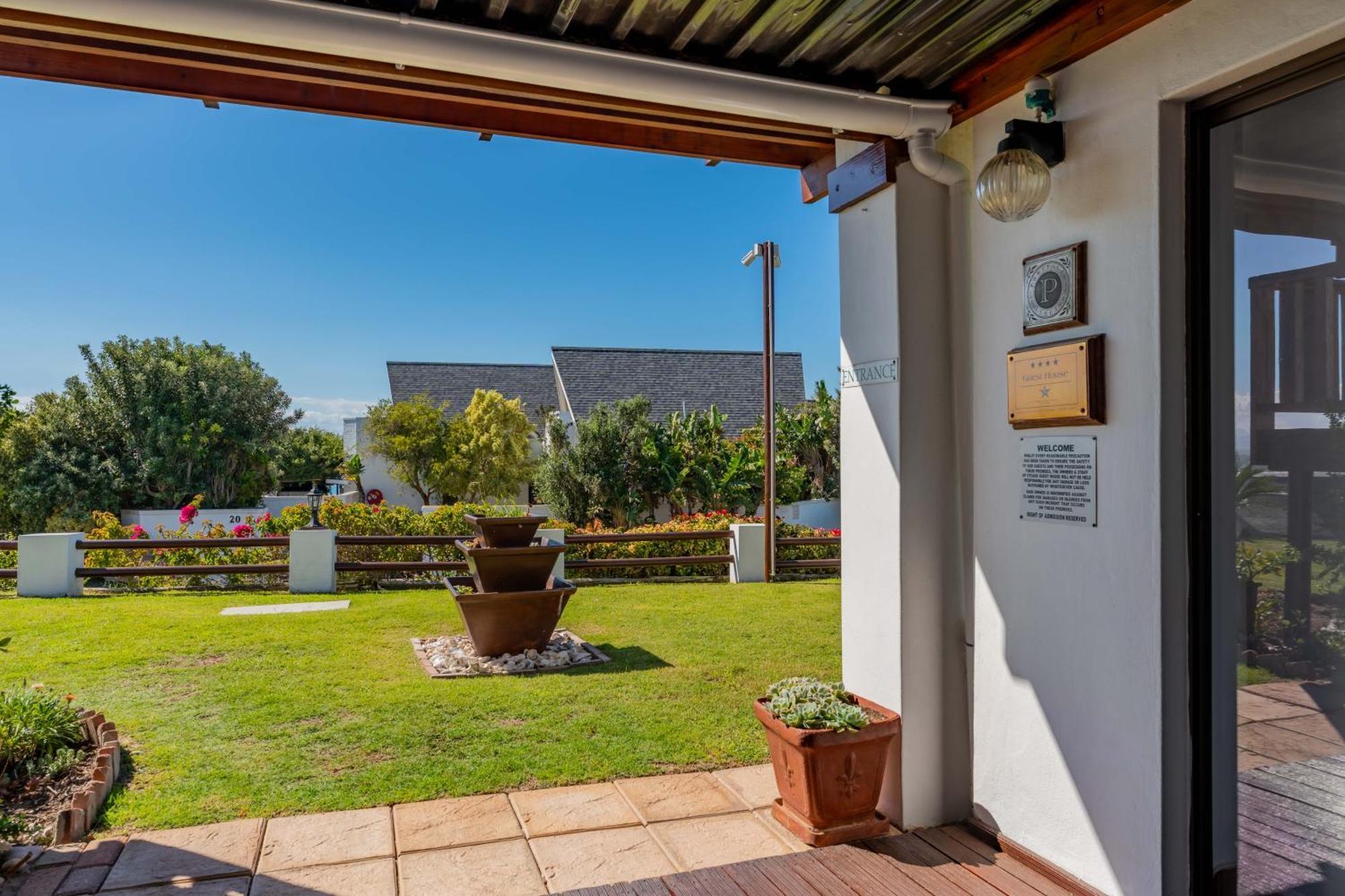 Cycads On Sea Guest House St Francis Bay Exterior photo