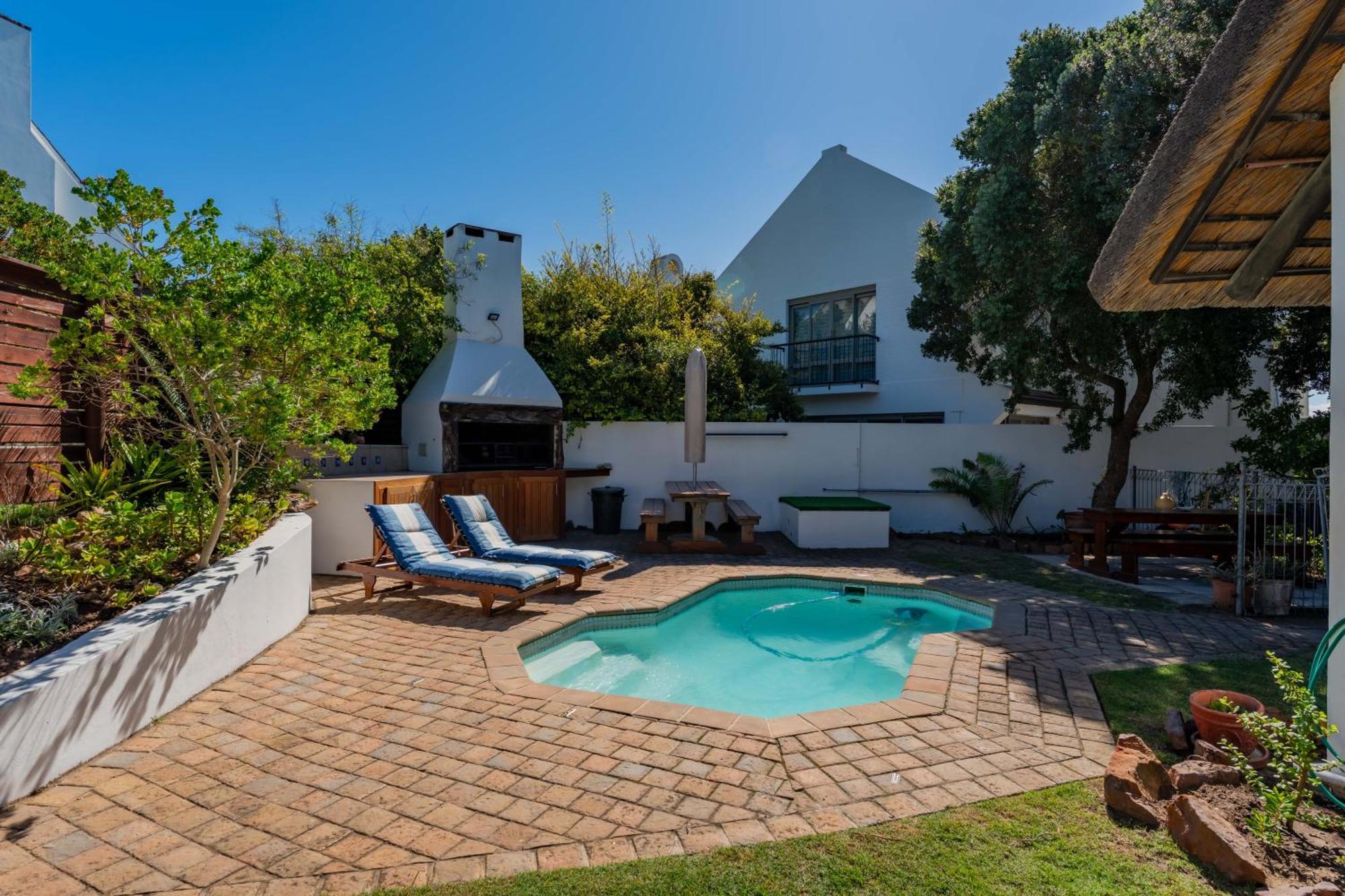 Cycads On Sea Guest House St Francis Bay Exterior photo