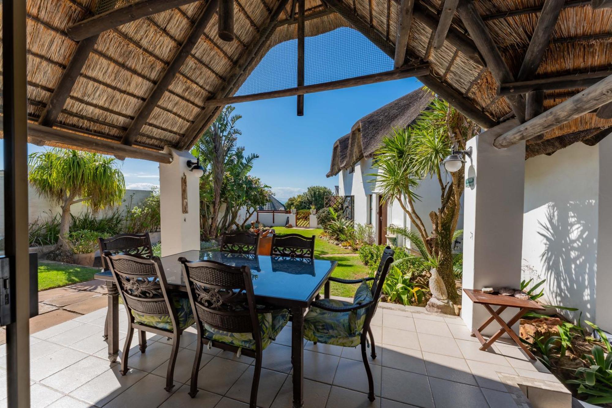 Cycads On Sea Guest House St Francis Bay Exterior photo